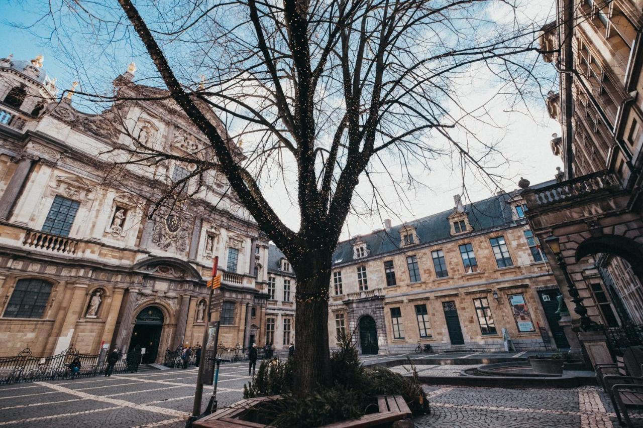 Huize 'De Moriaan' In Historic Center Antuérpia Exterior foto