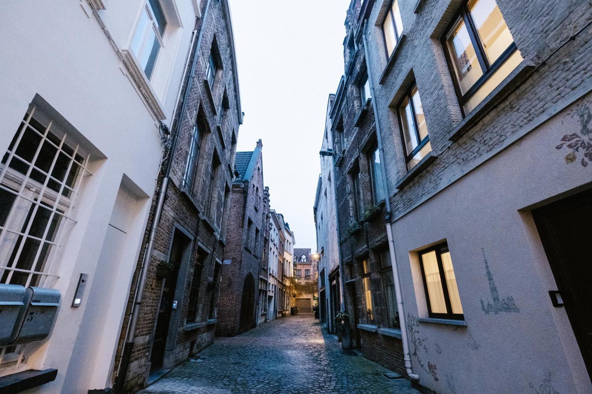 Huize 'De Moriaan' In Historic Center Antuérpia Exterior foto